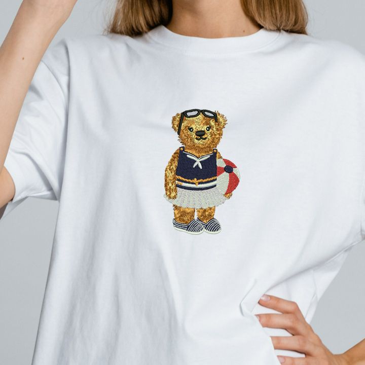 Дизайн машинной вышивки "Медвежонок с мячом"