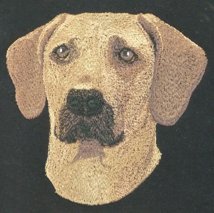дизайн машинной вышивки голова собаки